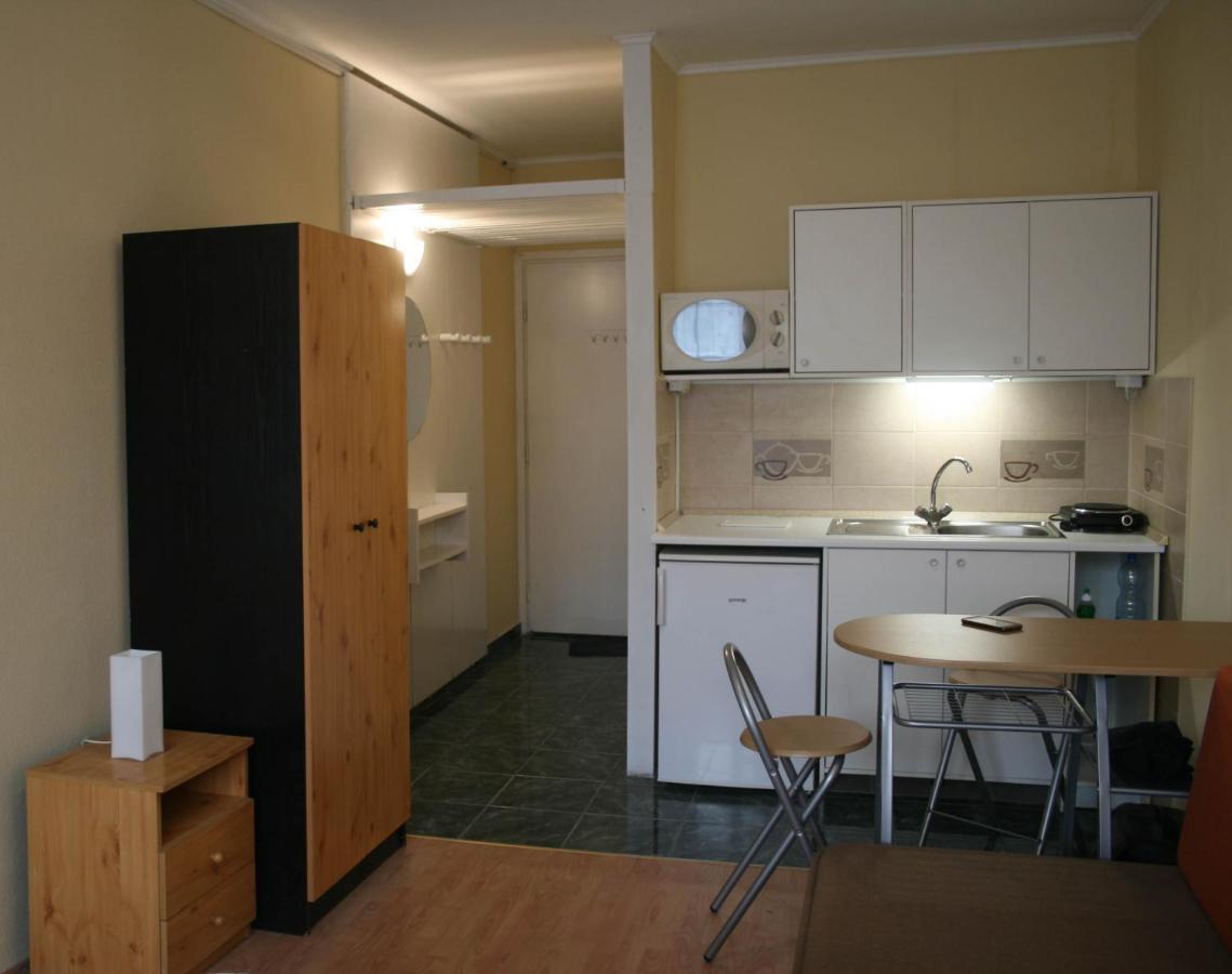 Victor Hugo Central Apartment Βουδαπέστη Εξωτερικό φωτογραφία